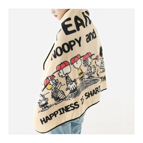 SNOOPY PEANUTS fleece cape BOO