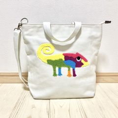 レオレオニ 2WAYバッグ 刺繍カメレオン